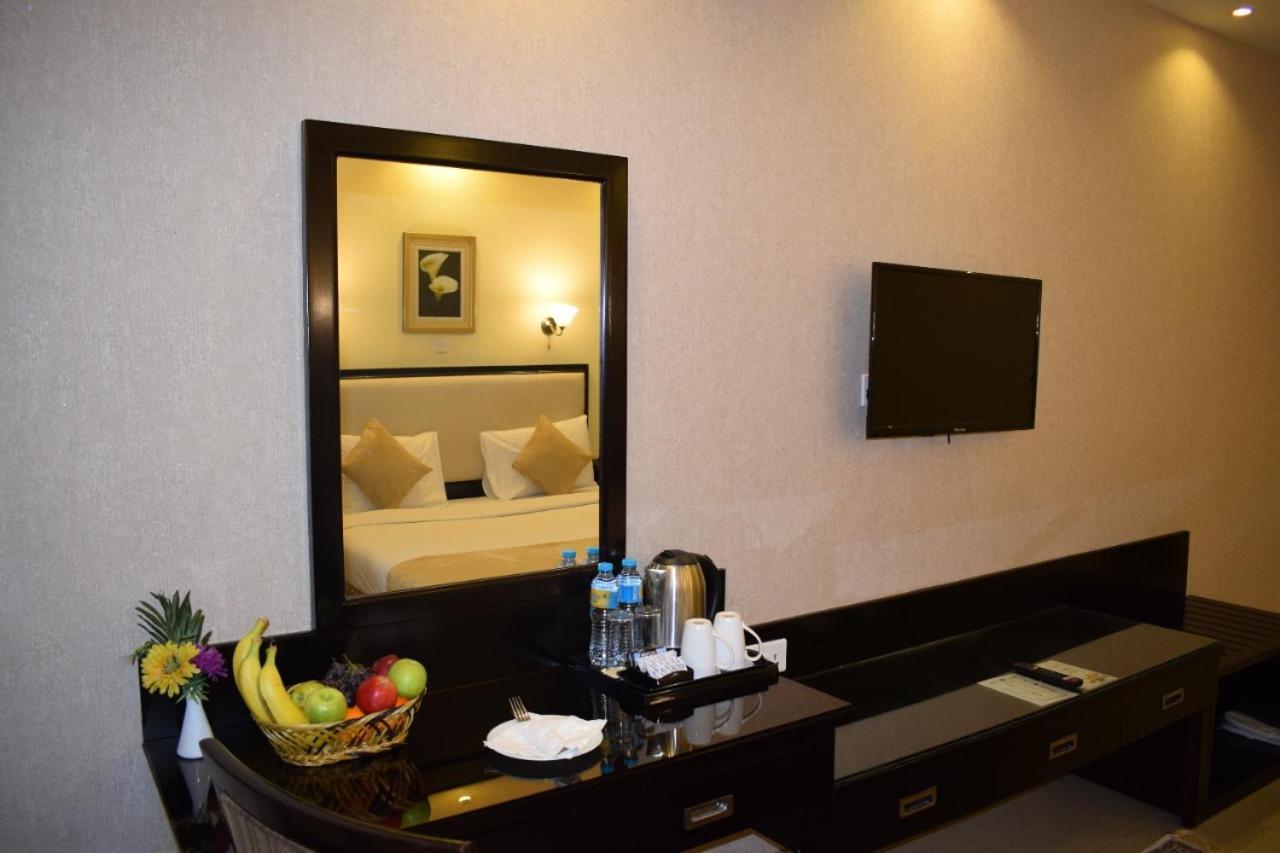 Palm Beach Hotel Dubai Dış mekan fotoğraf