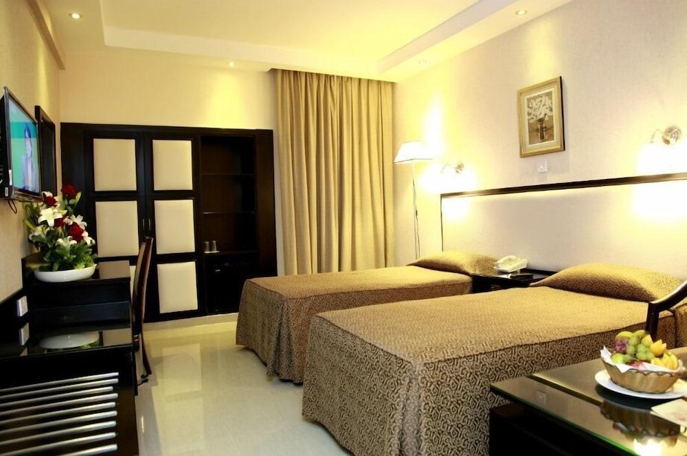 Palm Beach Hotel Dubai Dış mekan fotoğraf