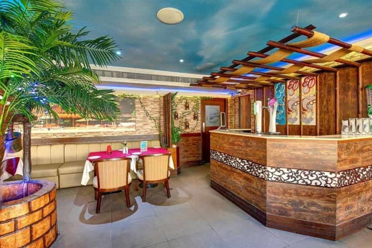 Palm Beach Hotel Dubai Dış mekan fotoğraf